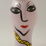 819 2010 VASE